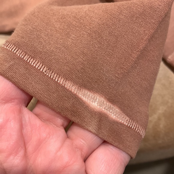 NWT SKIMS Outdoor Legging Size M Camel Color - Picture 7 of 8